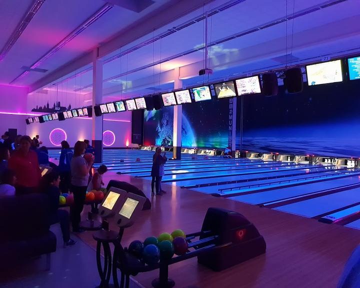 Max Munich Bowling